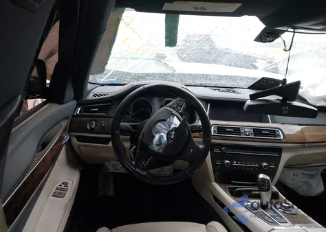 2013 BMW 740 Lxi from USA, damaged, VIN WBAYF4C51DD127691